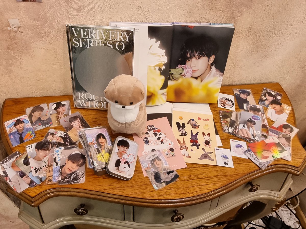 gyennang's tweet photo. 제가 가장 사랑하는 사람한테 받은 꽃을
저를 가장 사랑해주는 사람한테 선물했더니
너무 좋아합니다😻

모두가 행복한 허니생일🥳

#예쁘게_꽃_필_동헌이의_매일 https://t.co/5zjGSyxQQu