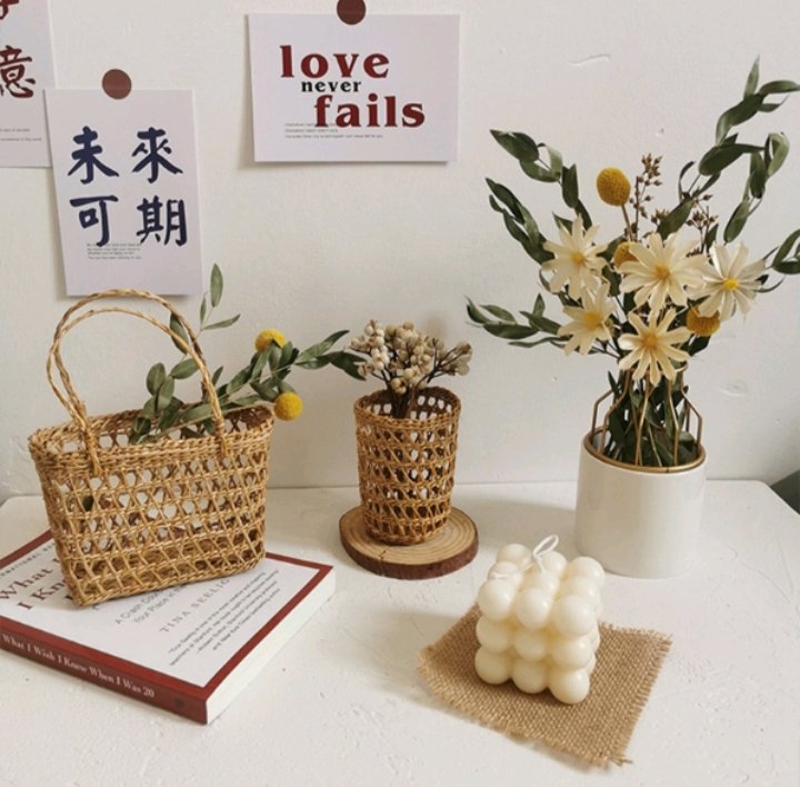 GFindsPH's tweet photo. 🌸 Rattan Basket with Handle - ₱ 88-183
Natural and environment-friendly 

• order link: https://t.co/FRMAw4Ta4T

#ShopeePH #ShopeeFinds #aestheticfinds #roomdecors #recos #sale #decorations #decos #bedroom https://t.co/WNHFvTetZD