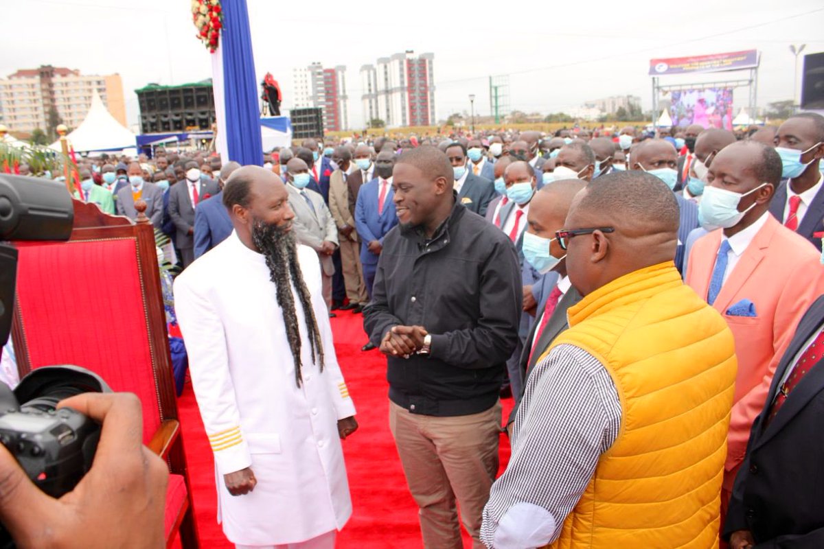 SakajaJohnson's tweet photo. We have more that unites us than what divides us. Let’s remember this as we go to the polls. A call for unity, peace and togetherness during the National Repentance, Peace and Reconciliation Crusade today at Jamhuri Sports Grounds. https://t.co/PGa4i4rlTr