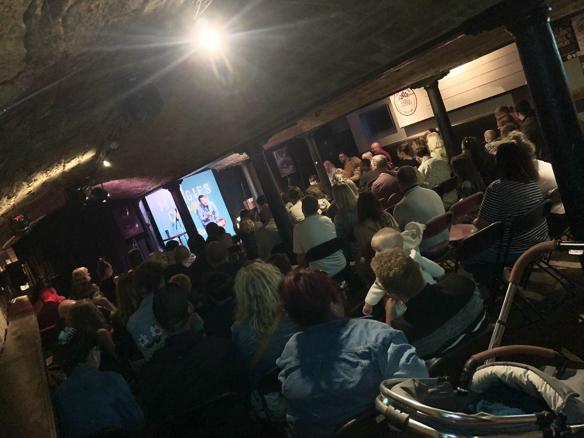 nikcoppin's tweet photo. That’s the Best of #EdinburghFringe for Kids show with @freefringefest off to a full &amp; flying start @the3sistersbar! 

#edfringe #comedy #cabaret #kidsshows https://t.co/p7kFeAuz1h