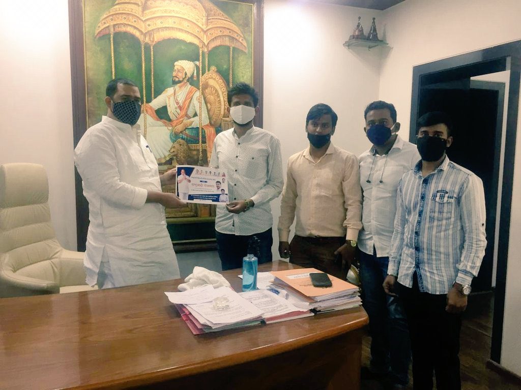SRDspeaks's tweet photo. कोपरगावचे आमदार तसेच साईबाबा विश्वस्त व्यवस्था संस्थान शिर्डी चे अध्यक्ष मा.अशुतोषदादा काळे यांना वाढदिवसाच्या हार्दिक शुभेच्छा 🎉🎉🎉 @AshutoshAKale @SunilGavhaneNcp @suhasubhespeaks https://t.co/F4cTHiTpsz