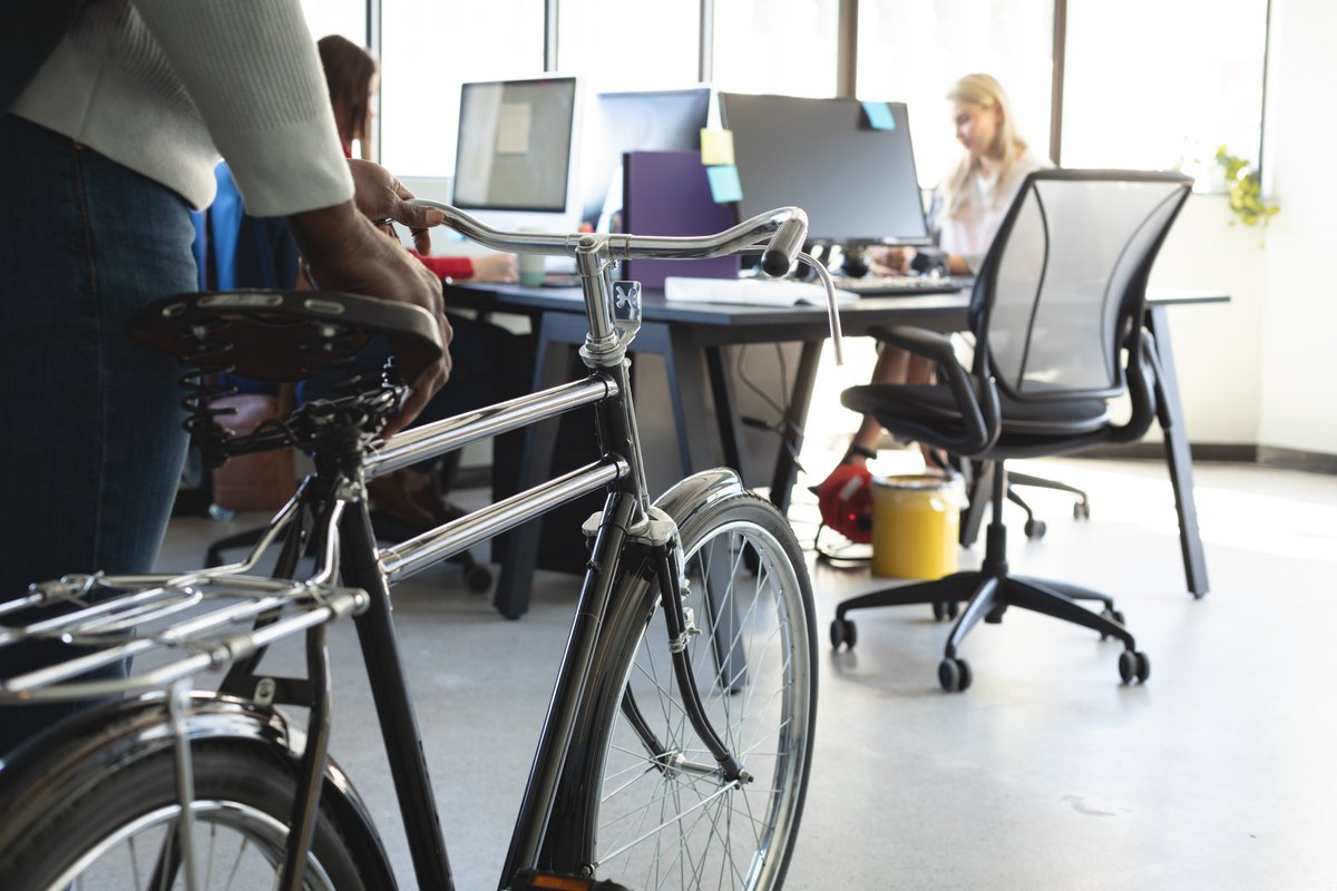 HalifaxOppTrust's tweet photo. It's #CycleToWorkDay so we thought we'd provide a few tips &amp; advice on staying active &amp; enjoying your daily commute by cycling to work. Want to know more reasons for staying active at work? Keep checking in on here...

#ActiveCalderdale #CommunityandWellbeing #pedalsnotpetrol https://t.co/IXdFqqqkyG