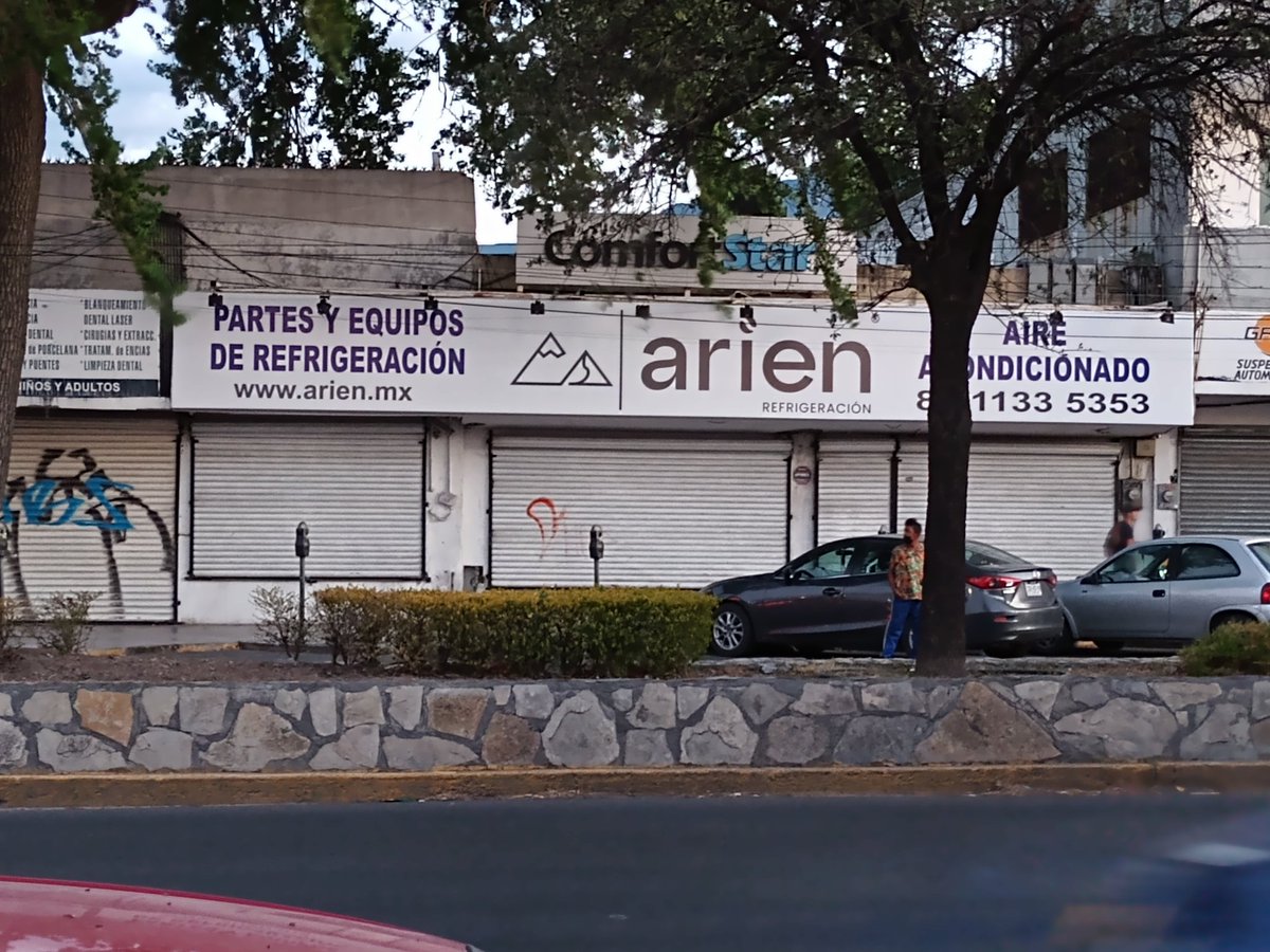 JasonSerrano40's tweet photo. @SCJN Mira nada más, es la misma gata pero revocada. #Patron  #RaulGonzalez no líquida a sus trabajadores. https://t.co/WdbFVgoIqC
