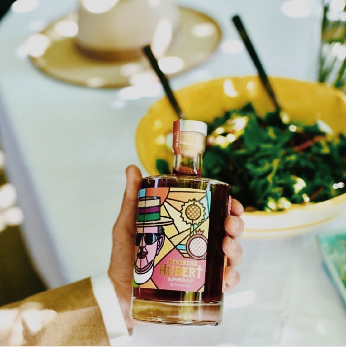 The sun has made a slight appearance and it’s got us in the Bank Holiday spirit 🌞

Joining the celebrations here at Timbrell’s over August bank hol is Reverend Hubert &amp; their (absolutely delicious) Summer Cup 🍓

Mmmmmm 🤤