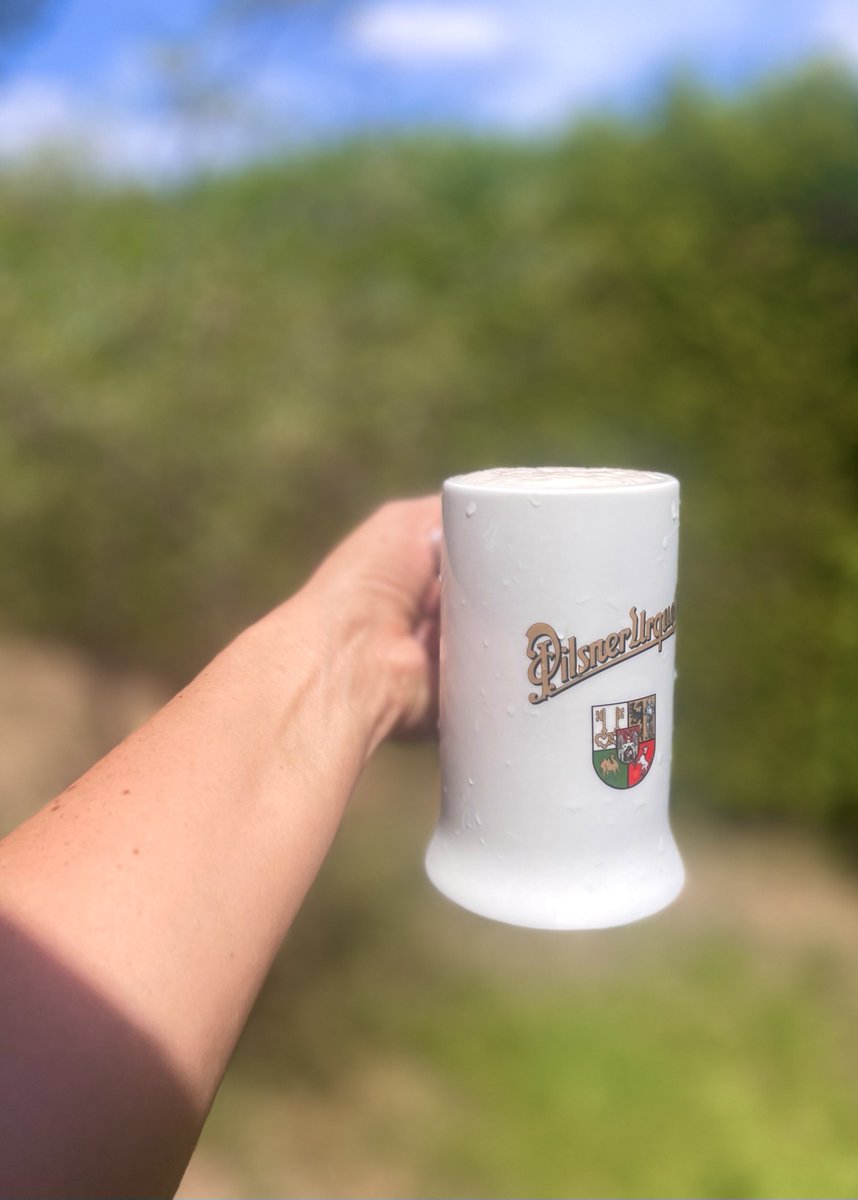 Paula44212447's tweet image. Ale jo, tohle léto ujde... #moresun #morebeer #onechildisenough ☀️