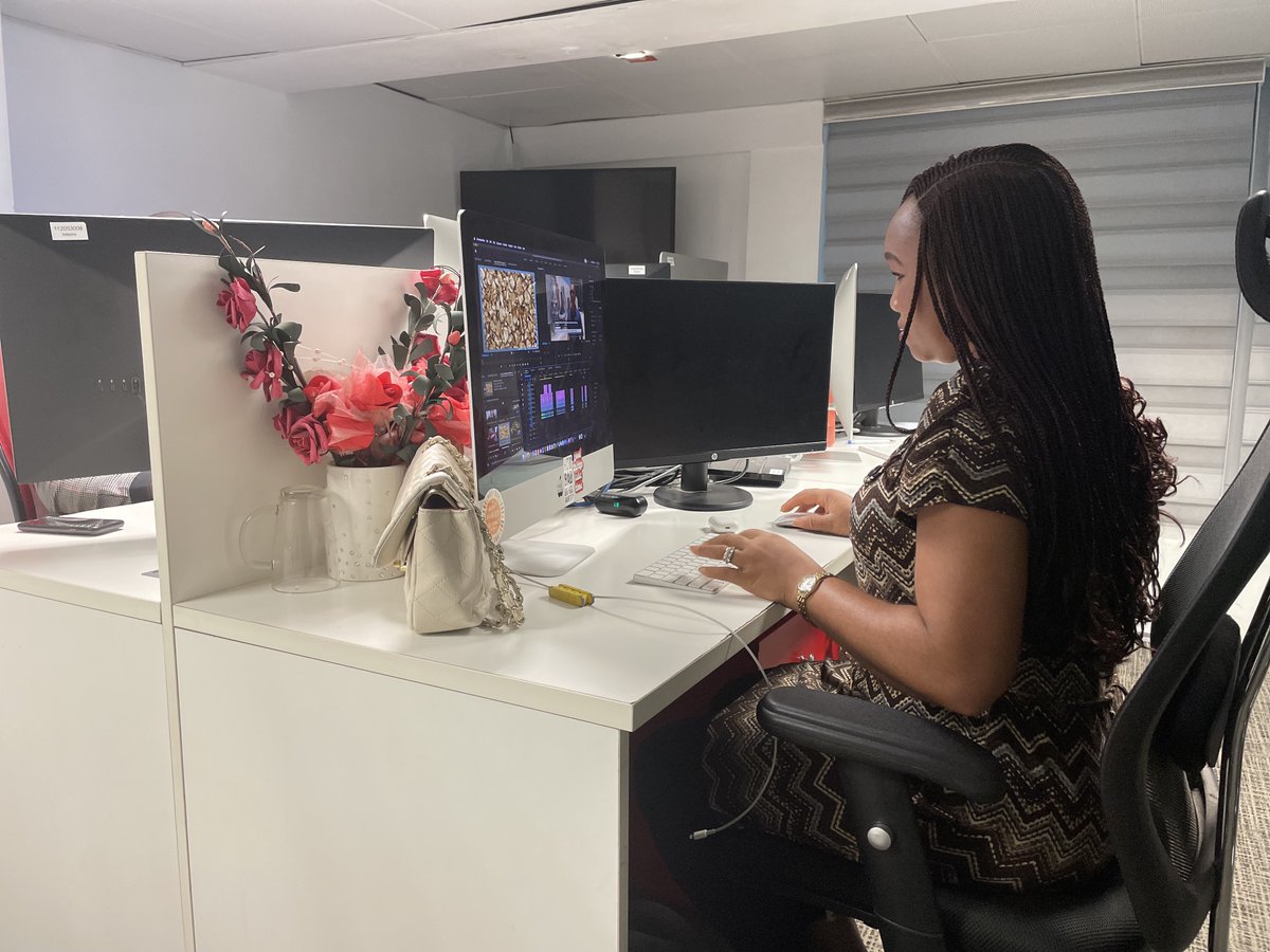 Gracefidelis's tweet photo. I am so proud of myself right now... WATCH my content on DSTV Channel 422 @NewsCentralTV
#NewsCentralonDSTV
#DSTVChannel422
#Channel422 https://t.co/FVskhcJNp3