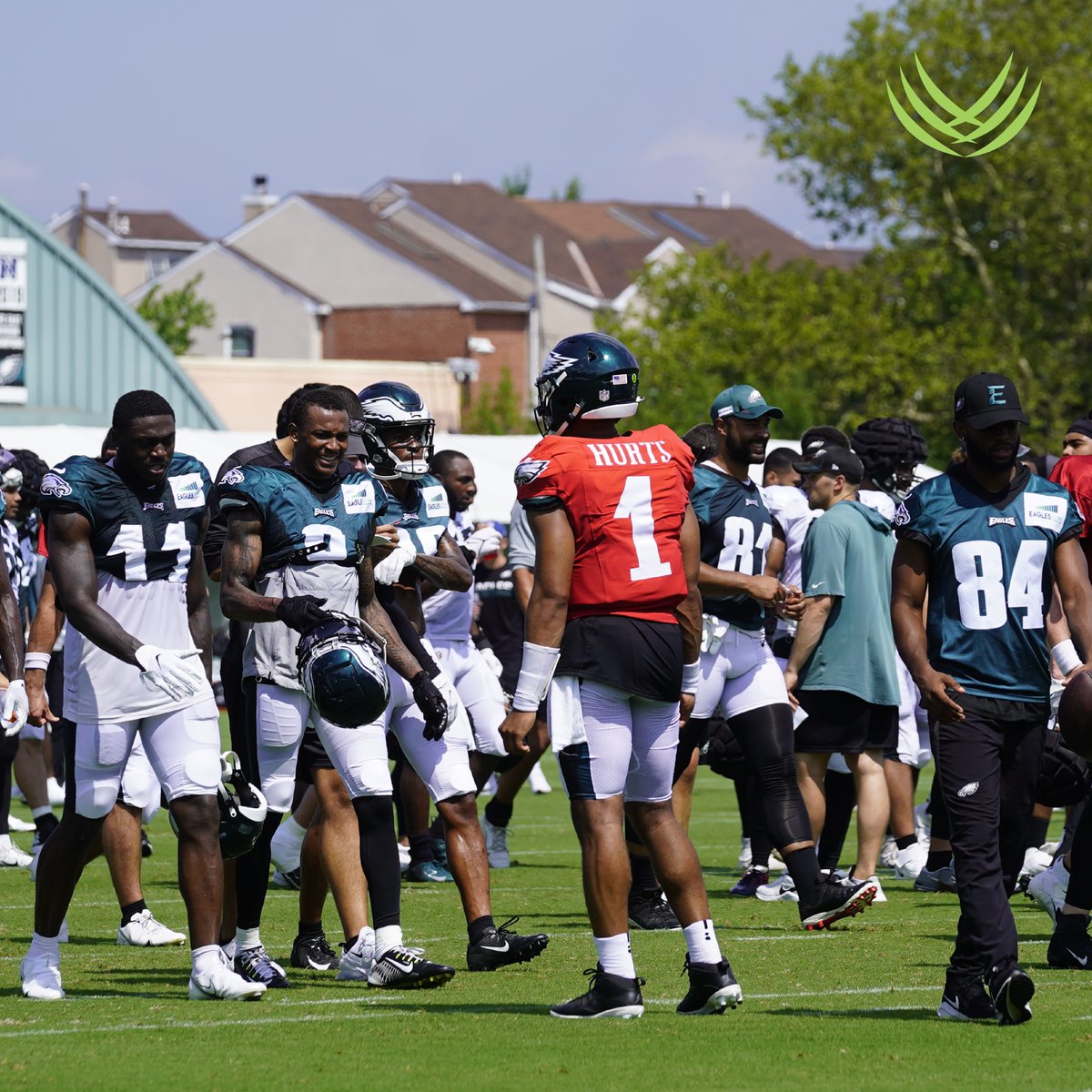 Eagles Training Camp with KYW😎 AJ Brown, DeVonta Smith &amp; Jalen Hurts 🦅

#bankonus #FlyEaglesFly