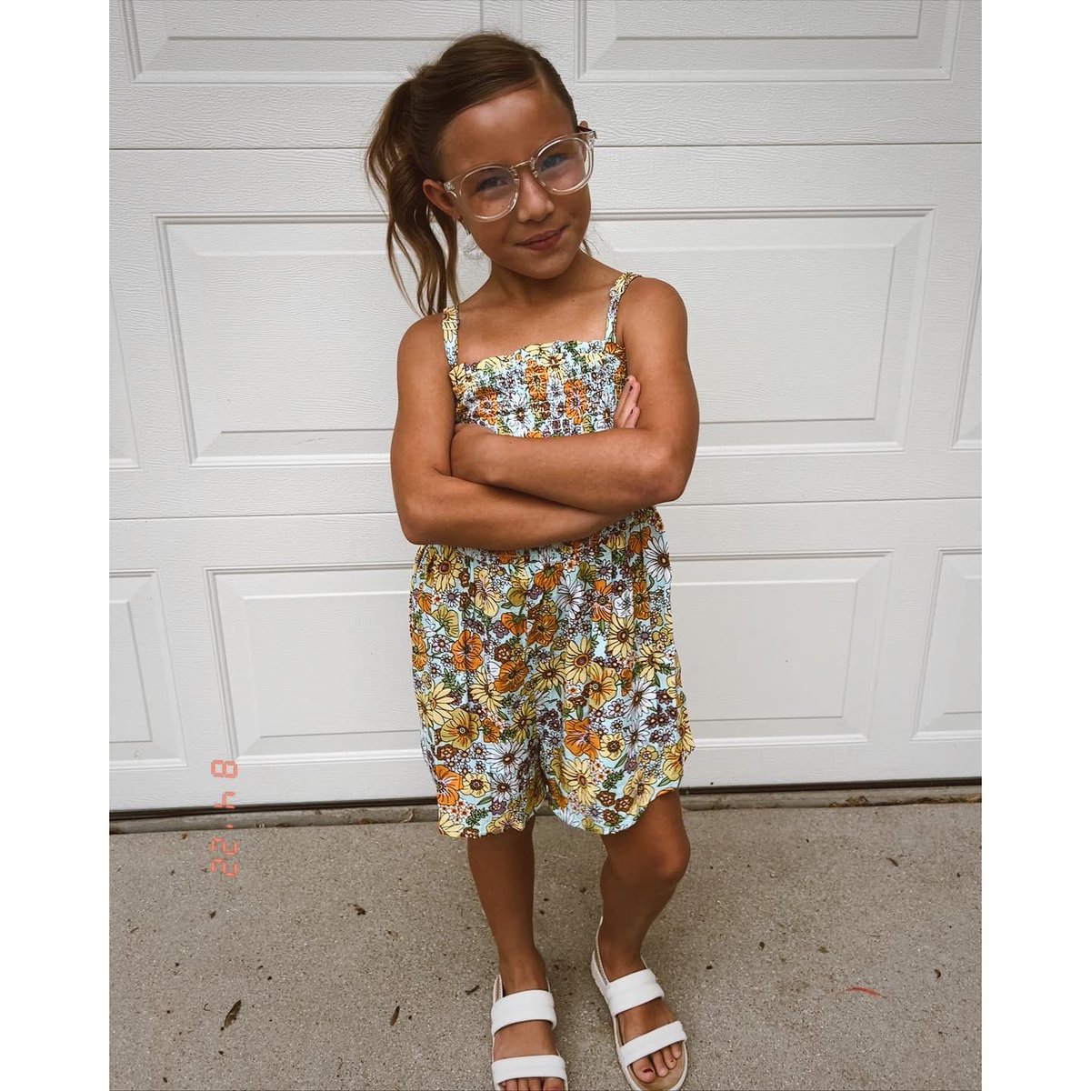 hadleeey's tweet photo. first day of second grade!!!!!! https://t.co/7pltGL3Wa4