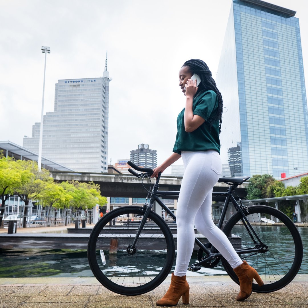 HalifaxOppTrust's tweet photo. HOT #CycleToWorkDay Tip 4: Be part of a wider movement. There are local, regional &amp; national schemes that support a more active lifestyle like @ActiveCdale as well as cycle-to-work schemes. 
More info: https://t.co/fC1TY3547s 

#CommunityandWellbeing #pedalsnotpetrol https://t.co/TGvFyQ1Vbd