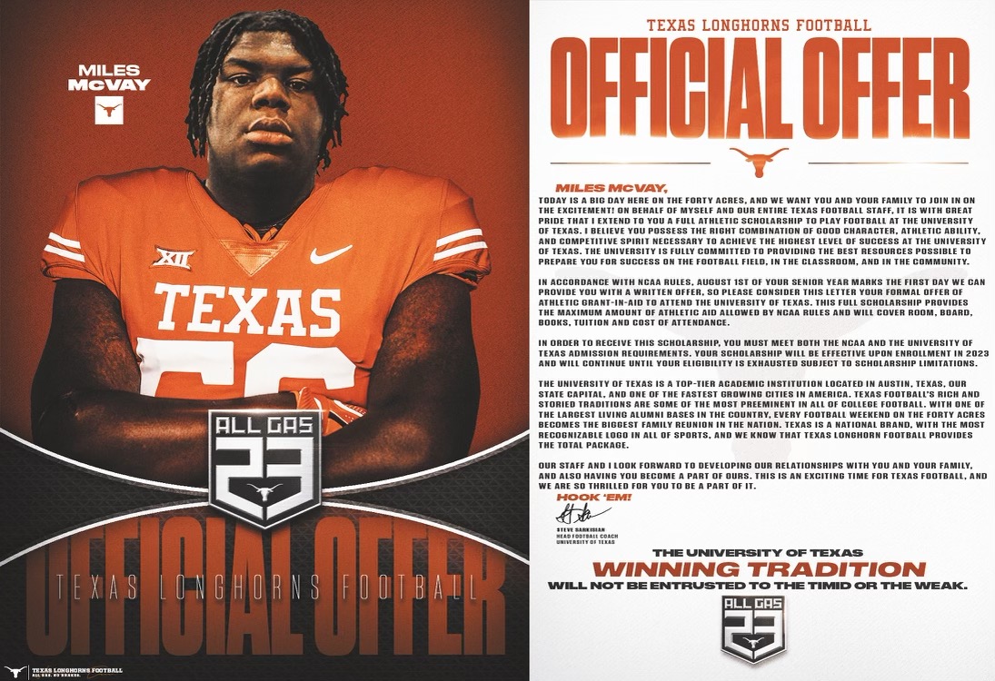 parisdrake's tweet photo. Texas goes big making an official offer hoping to win the mighty McVay to have him play deep in the heart of Texas ...There can only be one. Who will have bragging rights for one of the most wanted college football recruits of the year? Who will he pick? Who knows?
@milesmcvay https://t.co/ztDZfl31uB