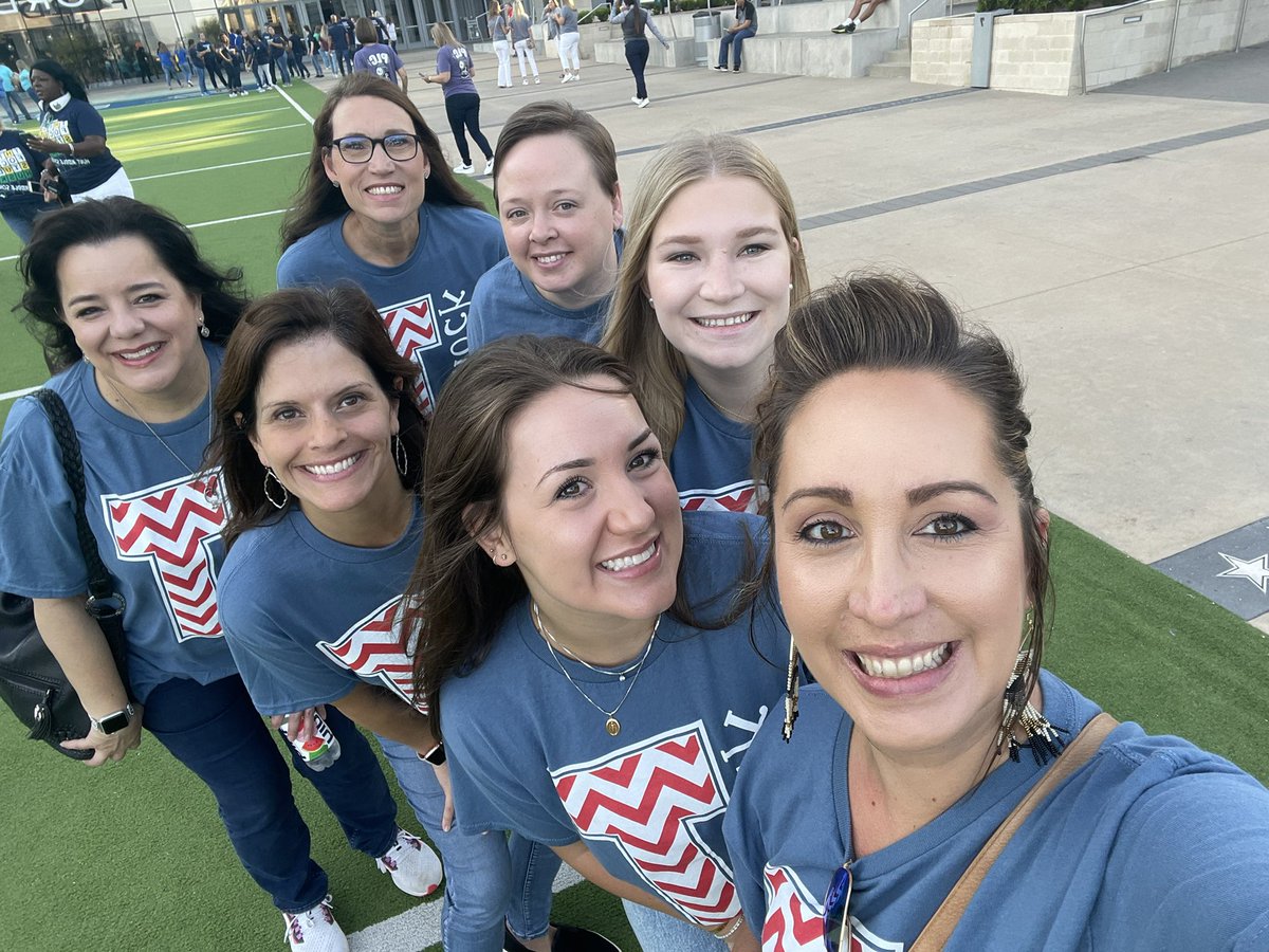 Mrs. Minor_14 tweet media