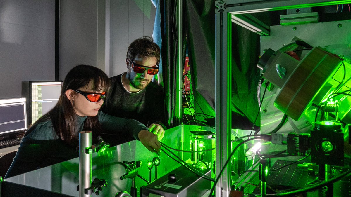 MunichQuantum's tweet photo. Today it was announced that five basic-research projects in the field of #quantumsciences will be funded with a total of about 17 million euros from the Hightech Agenda Bavaria as part of the Munich Quantum Valley initiative.
https://t.co/DdYNOx0Vp4
#StMWK #HightechAgendaBayern https://t.co/t6hONBHnWI