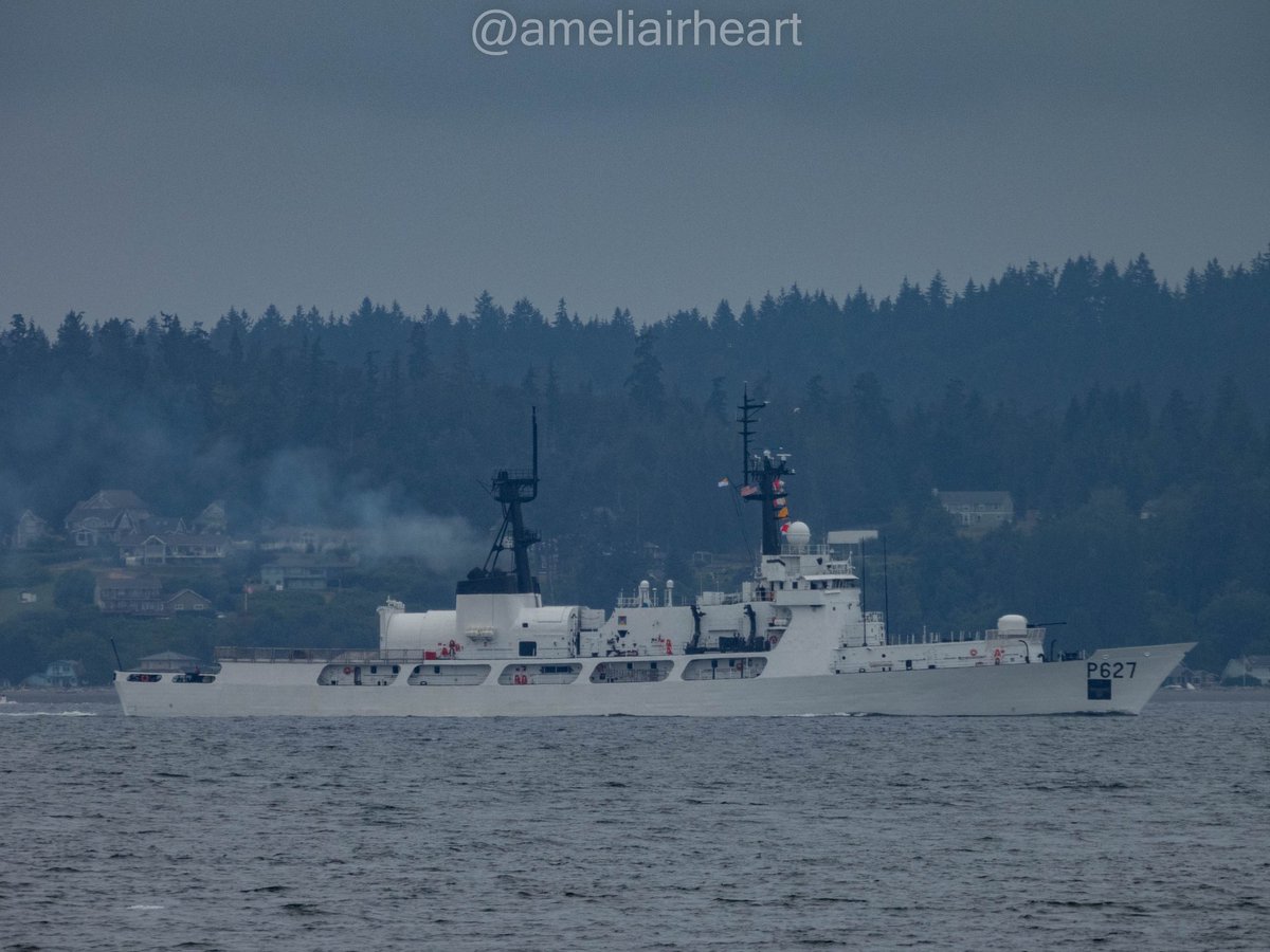 WarshipCam's tweet photo. Future Sri Lanka Navy Hamilton-class offshore patrol vessel SLNS '?' (P627) (former USCGC Douglas Munro (WHEC-724)) off of Seattle and in Puget Sound with sea trials before departing for Sri Lanka - August 3, 2022 #p627
* photos courtesy of @ameliairheart and @vcdgf555 https://t.co/YGhwf2e13o