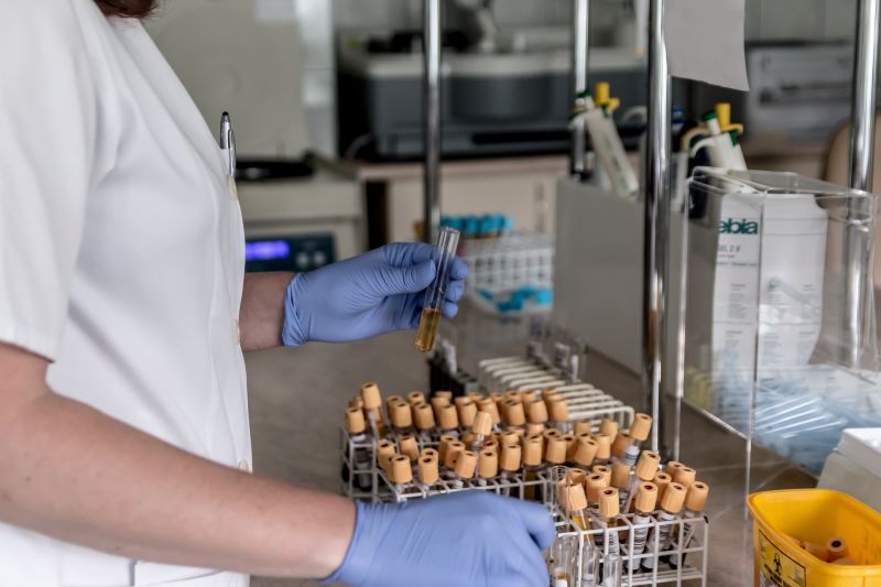 ExpressMedical_'s tweet photo. #Didyouknow every time you send a patient to a lab outside of your facility, 50% of them won't show up? We can help alleviate the issue by building your in-house lab. Ready for your consultation? 

#VesselMedical #medicalequipment #medicalsupplies #medicaldiagnostics #health https://t.co/f4BO0fD08d