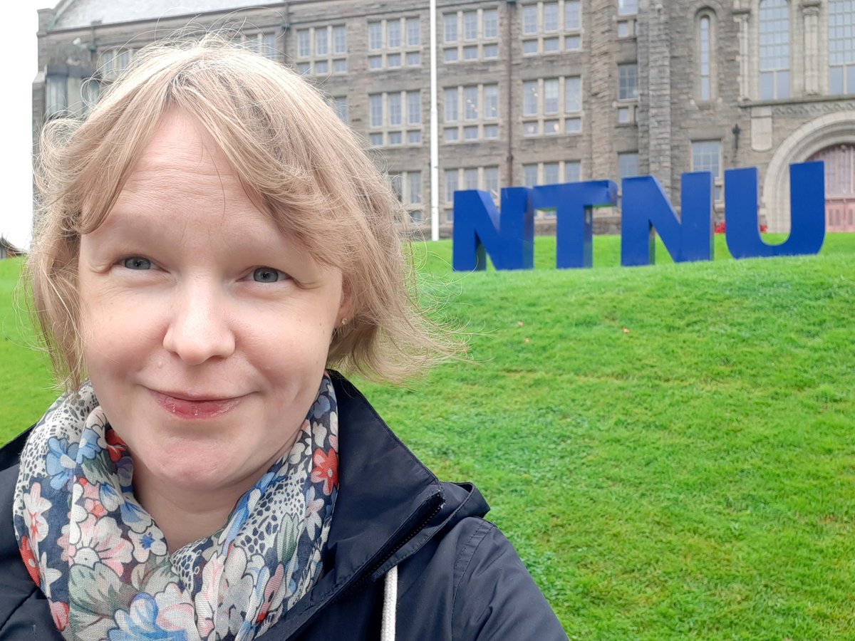 Started today as an Associate Professor <a href="/eptntnu/">NTNU_EPT</a>, super excited! 🥳 #SustainabilityAnalysis #UrbanSystems