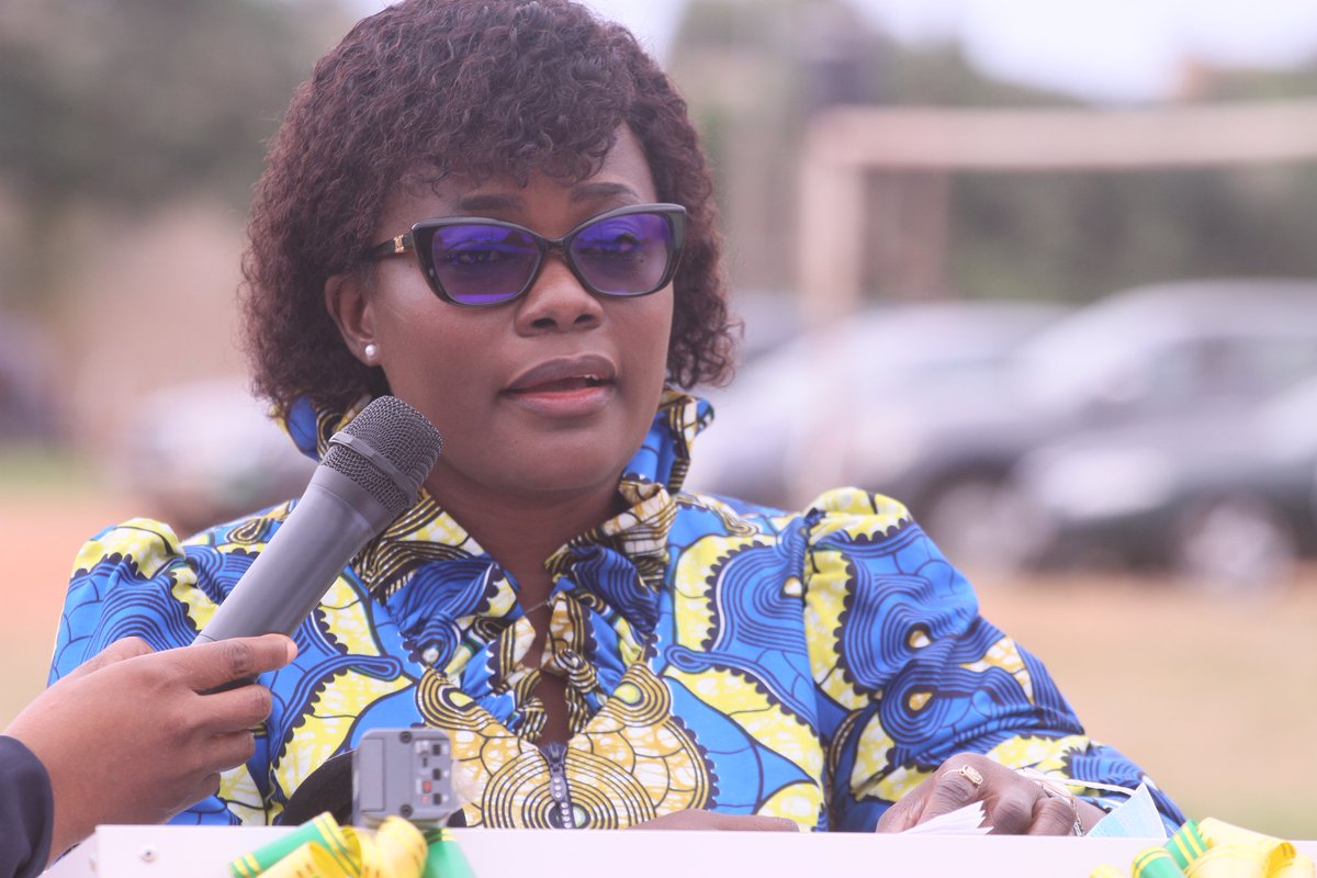 Médecin Lnt-col Lidi BESSI KAMA tweet media