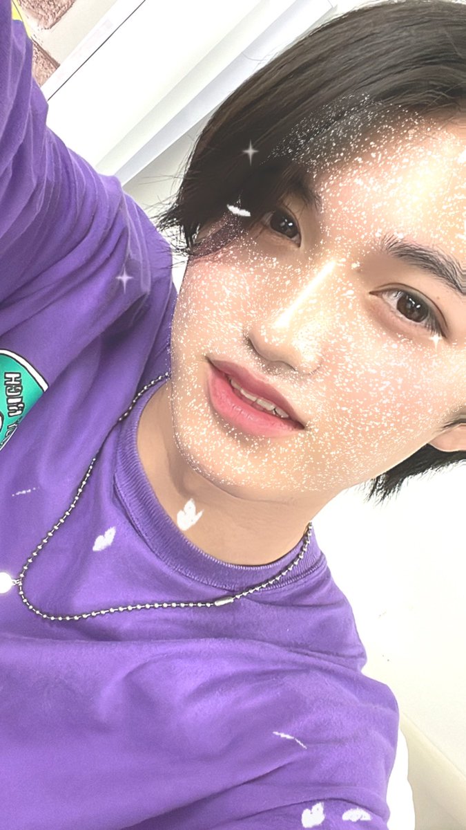 Post by 田倉暉久（THE SUPER FRUIT) on X: 自撮りあげる