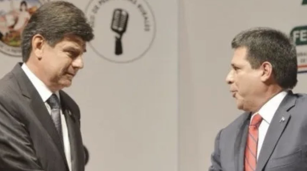 Estimado <a href="/EfrainAlegre/">Efraín Alegre</a> 

Te voy a enfrentar a vos, igual que a <a href="/Horacio_Cartes/">Horacio Cartes</a> y a cualquiera, si tu hoja de ruta incluye la VIOLACIÓN DE LA CONSTITUCIÓN, la CORRUPCIÓN E IMPUNIDAD 

Y no es una amenaza, es un hecho objetivo

Ahora les desafío a todos,debatamos PROPUESTAS reales!