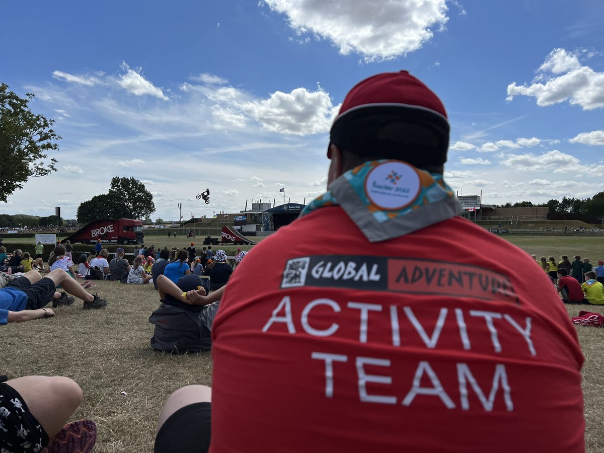 GA_Activities's tweet photo. “Snack lunching” team picnic on the bank of the arena…with the occasional trick by a motocross bike! 

@PoacherLincs @thisisjamfm https://t.co/t6Bvb3vc0y