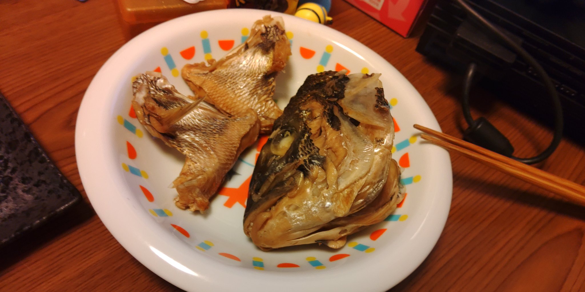 超絶 倫太郎 黒鯛 塩焼き 煮付け お刺身 カルパッチョ でいただきました と思うポクは超絶ネトウヨ T Co C64wa3g8di Twitter