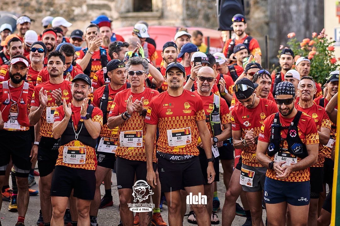 Trailfronteriza's tweet photo. 📸 𝗚𝗔𝗟𝗘𝗥𝗜́𝗔𝗦 𝗗𝗘 𝗜𝗠𝗔́𝗚𝗘𝗡𝗘𝗦 - #𝗧𝗥𝗔𝗡𝗦𝗙𝗥𝗢𝗡𝗧𝗘𝗥𝗜𝗭𝗔𝟮𝟮 📸
😎 ¡¡Jueves de fotos!! Ya están disponibles en la web las cuatro galerías de imágenes de 2022.
⬇️⬇️⬇️⬇️⬇️⬇️⬇️⬇️⬇️⬇️
https://t.co/limoxevY4v
#trailrunning #fronteradeportiva #mountime https://t.co/NofDsNKNw9