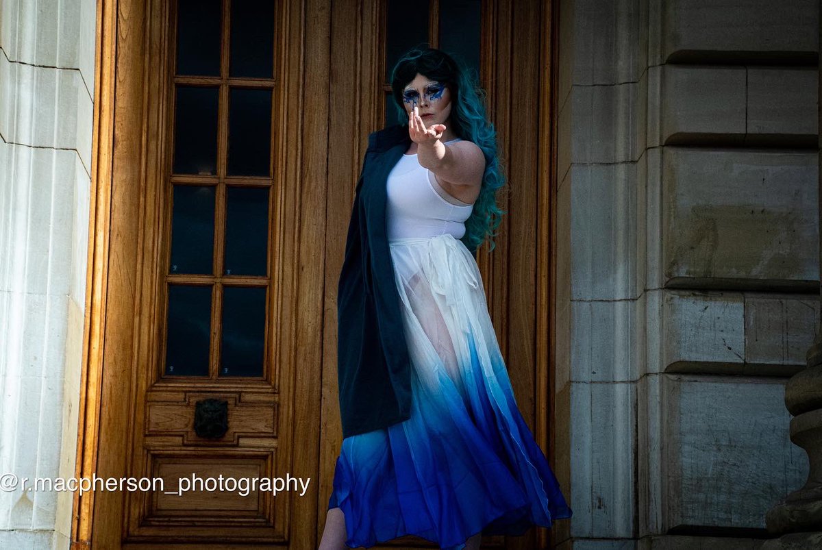 photo_macph's tweet photo. A recent commissioned shoot with the wonderful @pxtch_exe ! (Part 1) 

#drag #poi #blue #colour #photo #photography #art #dragphotography #shutterspeed https://t.co/keZHp7zkSV