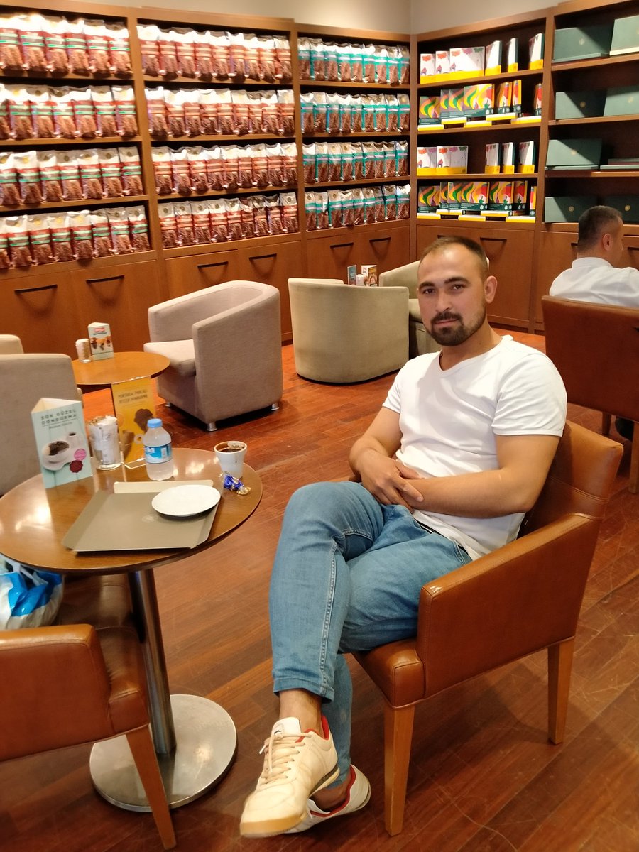 Bu adam artık sevmiyor evlilik nasip değilmiş