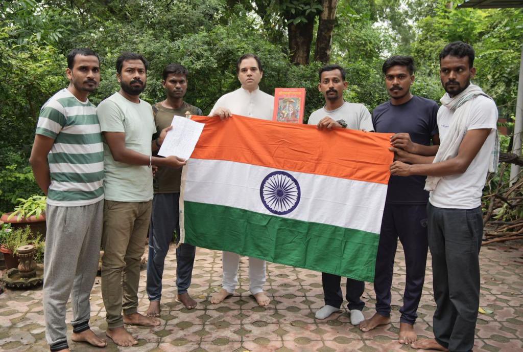 Thank you <a href="/varungandhi80/">Varun Gandhi</a> sir for giving your precious time to #sscgd2018 medical fit candidates who have been working very hard for Last 1years for getting justice ,keep supporting sir .
<a href="/PMOIndia/">PMO India</a> 
<a href="/HMOIndia/">गृहमंत्री कार्यालय, HMO India</a> 
<a href="/ajitanjum/">Ajit Anjum</a> 
<a href="/crpfindia/">🇮🇳CRPF🇮🇳</a> 
<a href="/ABPNews/">ABP News</a> 
<a href="/PTI_News/">Press Trust of India</a> 
@brajeshabpnews