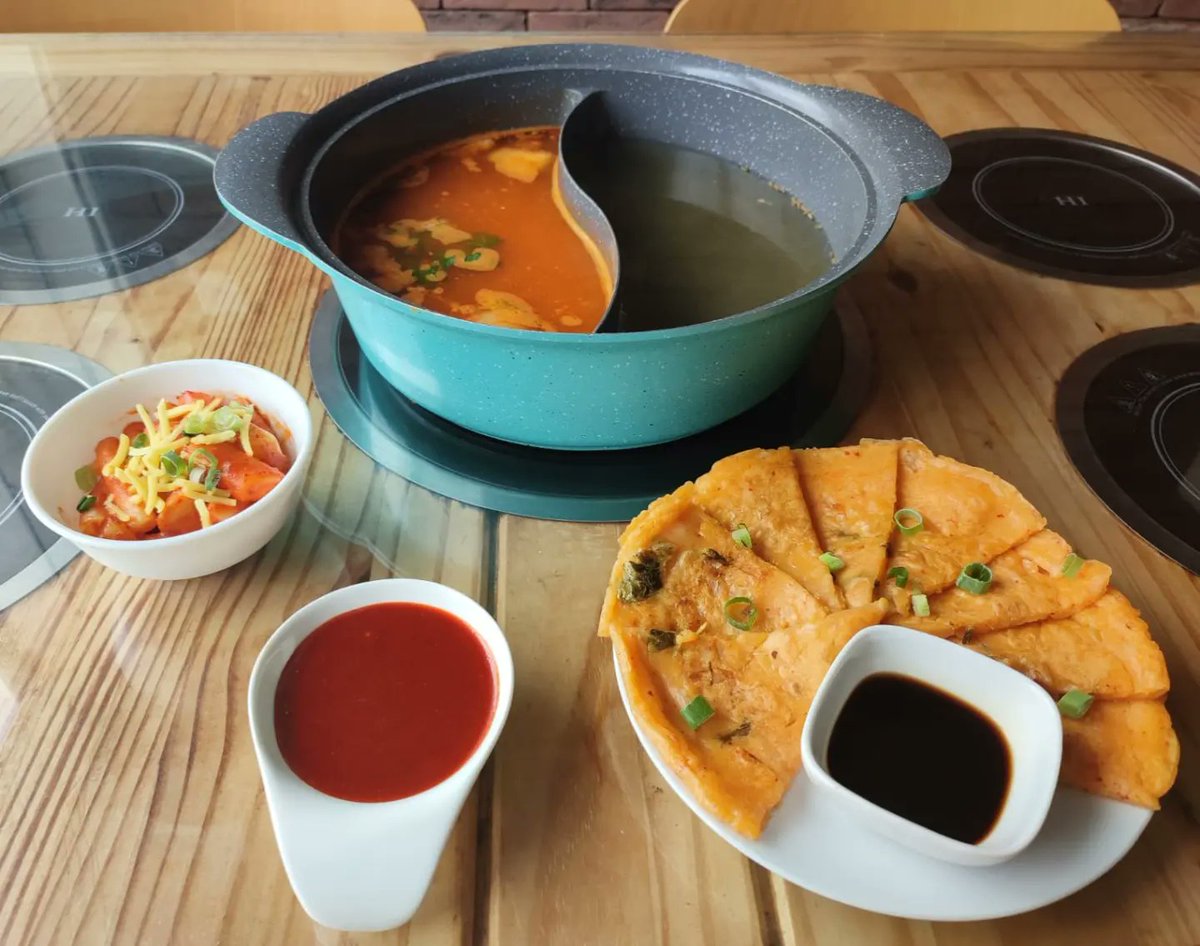 Hotpot_Spot's tweet photo. It's Korea Month here at hotpot spot!!

For August we are celebrating Korean food and culture. An array of new dishes, including kimchi pancakes, taekbokki, and a new hotpot broth have been added to our menu. Soju is also 20%!

Book now!! 

#cardiff#hotpot#hotpotspot https://t.co/0ZRtqATtR4