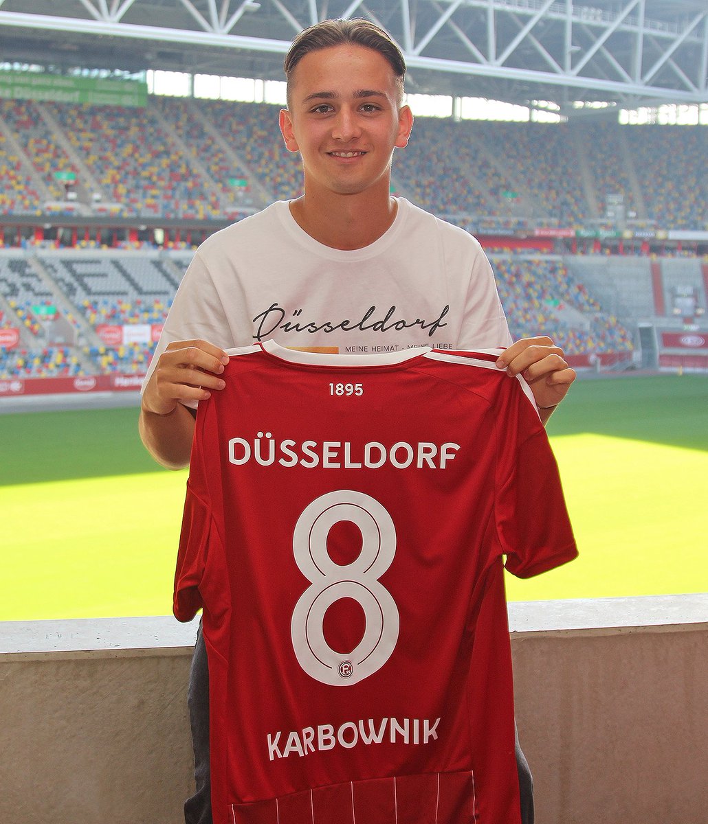 f95's tweet photo. 🖊✔️
Herzlich Willkommen, Michal #Karbownik 🇵🇱 👋🏻

#f95 | 🔴⚪️ https://t.co/WUqyk2sjGA