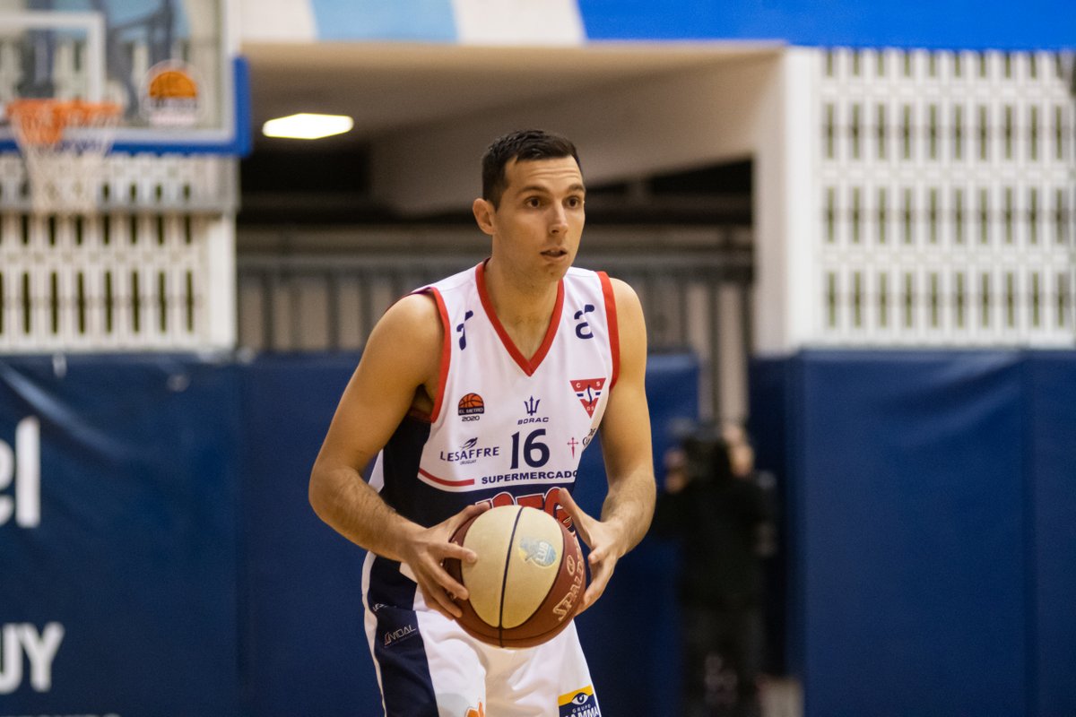 ARRI-LLAGA AL VERDE

Alfonso Arrillaga jugará la DTA 2022 en Layva. El interno tendrá su 2da experiencia en la divisional tras haber jugado la edición 2017 en Romis Nelimar aportando 14.7pts y 6.6reb.

Lo último que registra es en la LUB 2021/22 en Olivol Mundial.