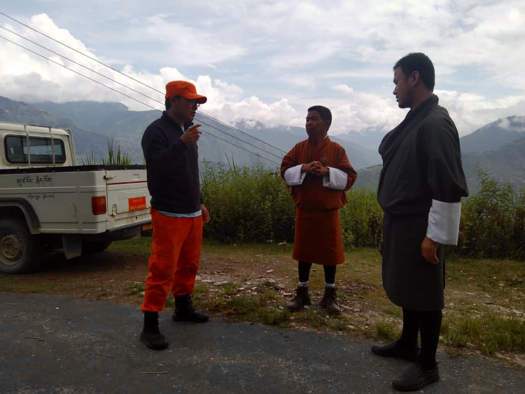 sangaykhandu's tweet photo. Advocacy and awareness effort continues - talking to residents as we move about in the field tracking and catching stray un-notched dogs. This one in Udzorong with the GT Chair and Tashigang DT Dy. Chair earlier in the afternoon today. #NADPM #desuung https://t.co/eutpXPgh63