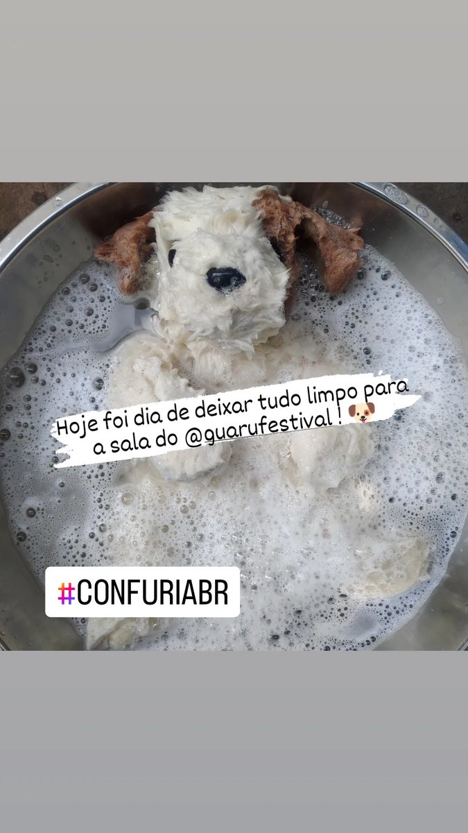 ConfuriaBR's tweet photo. Deixando tudo bonito para nossa sala no @guarufestival !
Então algumas decorações foram para o banho hoje 🤣
#confuriaBR #guarufestival #salafurry #salatematica #eventoanime #anime #cachorro https://t.co/0J9ZdhvGpH