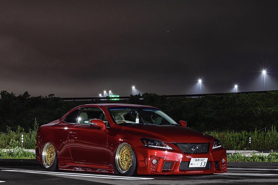 LEXUS250IS10's tweet photo. 仕様変更してから初投稿🙋‍♂️
交流よろしくお願いします🙇‍♂️
#LEXUS
#IS250c
#フルストレート
#エイムゲイン 
#エアフォース https://t.co/tPZcPo4WK5