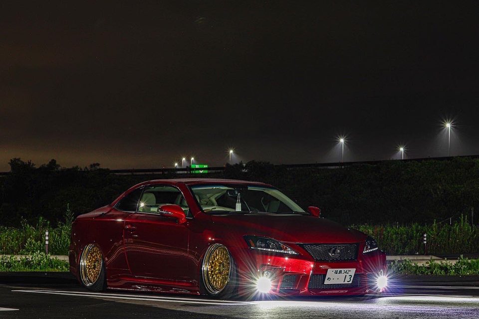 LEXUS250IS10's tweet photo. 仕様変更してから初投稿🙋‍♂️
交流よろしくお願いします🙇‍♂️
#LEXUS
#IS250c
#フルストレート
#エイムゲイン 
#エアフォース https://t.co/tPZcPo4WK5