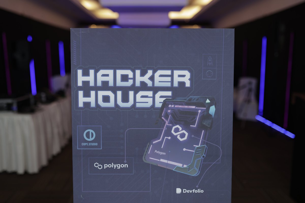 devfolio's tweet photo. @0xCopeStudio is our official vibe partner at the Devfolio x Polygon HackerHouse ✨

Their team paid a visit to mentor our fellows, give personal feedback and help them with design thinking 🙏 https://t.co/AvV8LGsQk7