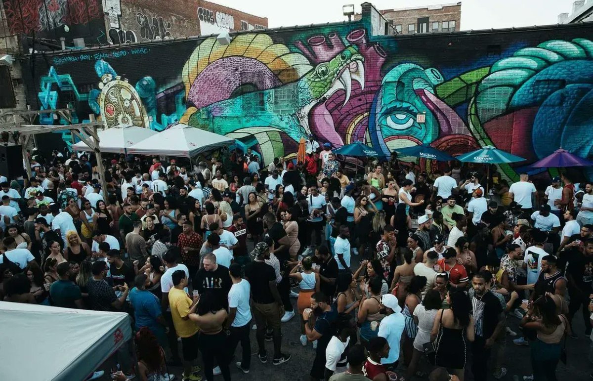 TheWTMApp's tweet photo. .@Thecityisoursny is Back! 

8/27

📍3 Dollar Bill (Formally know as The Well)
260 Melrose St Brooklyn NYC 

You don’t want to miss one of NYCs best Functions! 

Tickets available on @TheWTMApp Now! 

https://t.co/FCSIyvdrEm https://t.co/yILjEFS8KC