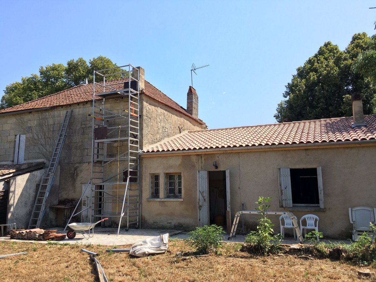 Alternative leisure activities - there’s an old saying about “Mad Dogs and Englishmen” going out in the midday sun 🌞. I am vaguely English after all 😎