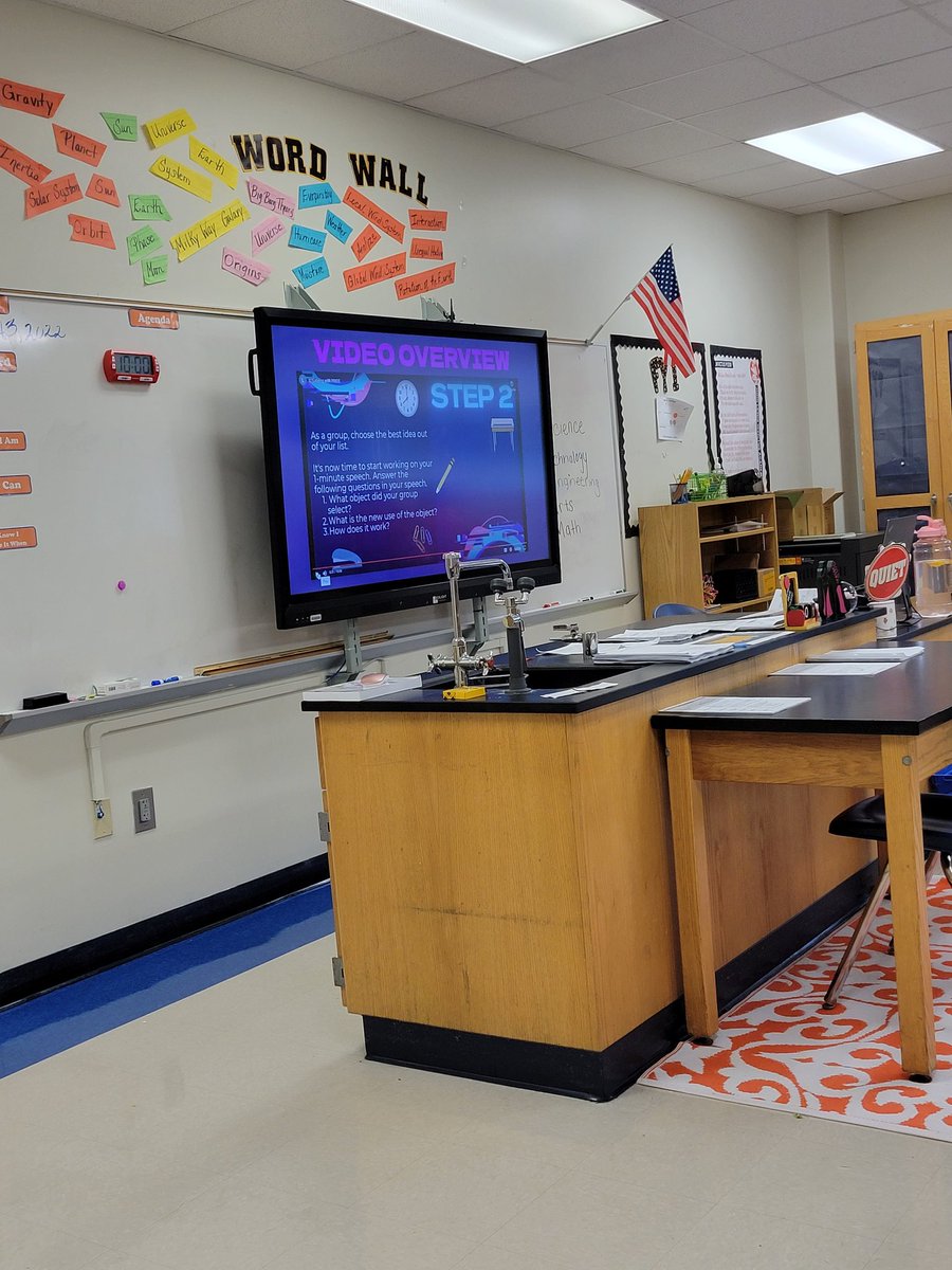 JLIA_STEAM's tweet photo. @JLewisInvictus students practiced their creativity + critical thinking skills by reassigning an every day classroom item to a new purpose. This #lowprep activity helped students brainstorm + critically think outside of the box! #STEAMingWithPride #PUSH @JLIA_Science @JLIAPRIDE https://t.co/h9mxzz1A0Y