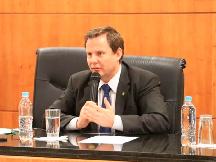 ABOGADOS AGENDAR ⚖📅🕙✍ | Martínez Simón expondrá sobre “Garantías Constitucionales” en el “René Cassin” <a href="/c_renecassin/">Instituto René Cassin</a> 

Más detalles en 👉🤳 bit.ly/3zu6Ww1

#GarantíasConstitucionales #APrioriPY #Apriori