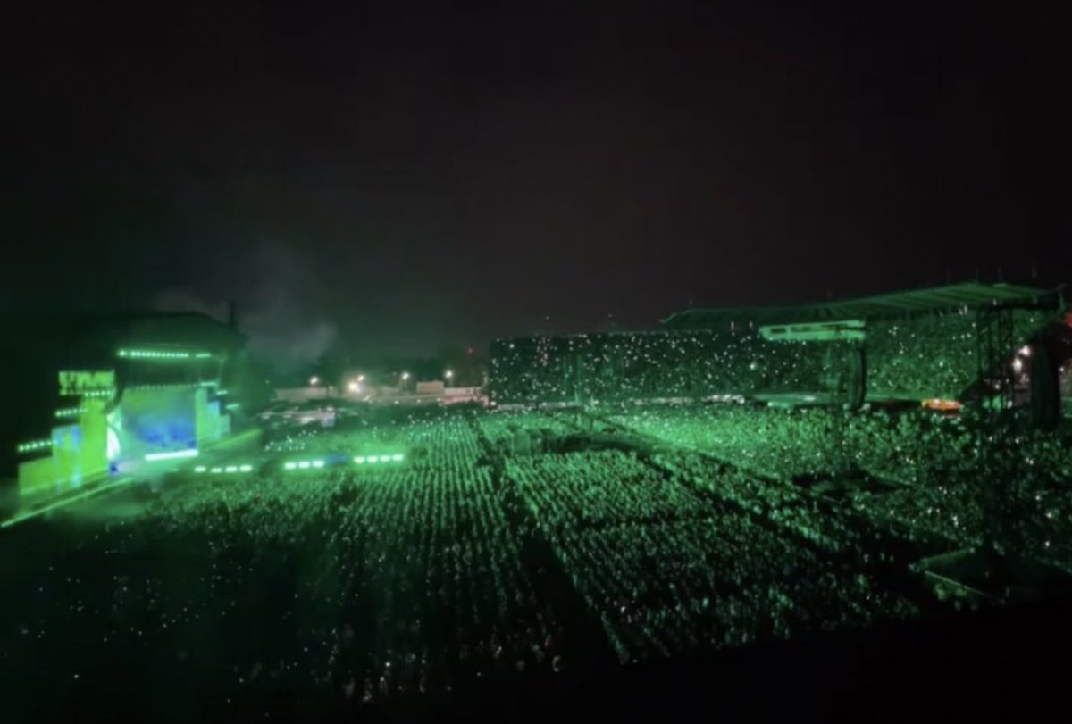 irenicbieber's tweet photo. justin bieber’s impact https://t.co/c227ZVuEFa