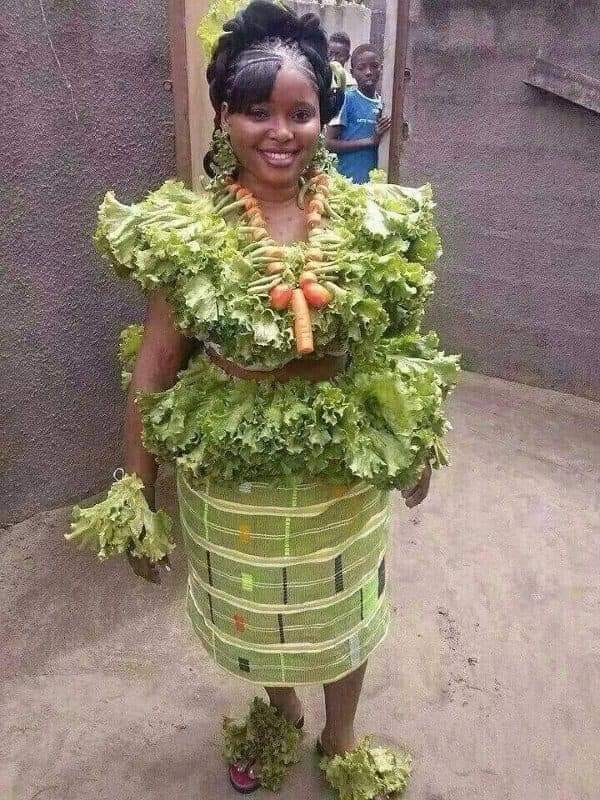 KimKimuntu's tweet photo. Likamboooo ya style. Miss mosaka,Miss makemba,miss salade,miss Arachide,
Miss likasa misscoca. Chacun son goût
#kitendi https://t.co/tLH9LQZvHt