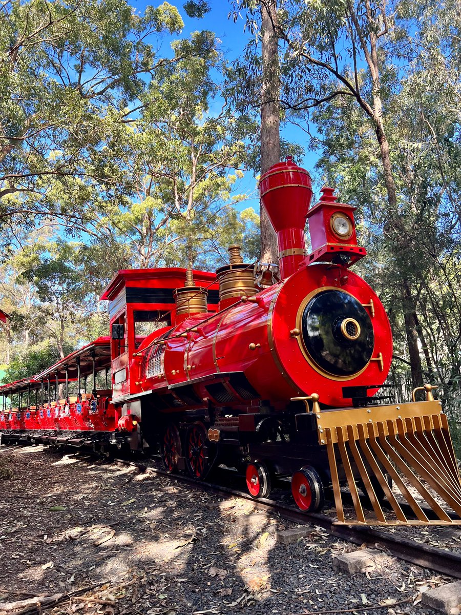 All aboard the Dreamworld Express! 🚂📦

Their iconic <a href="/DreamWorldAU/">DreamWorld, Gold Coast, Australia</a> express, opened to the public on the 15th of December 1981 and It was about time we gave it a new lease of life!

To read more please visit our blog for details.

bit.ly/3bBTApw #Train #Carriages #Refurb