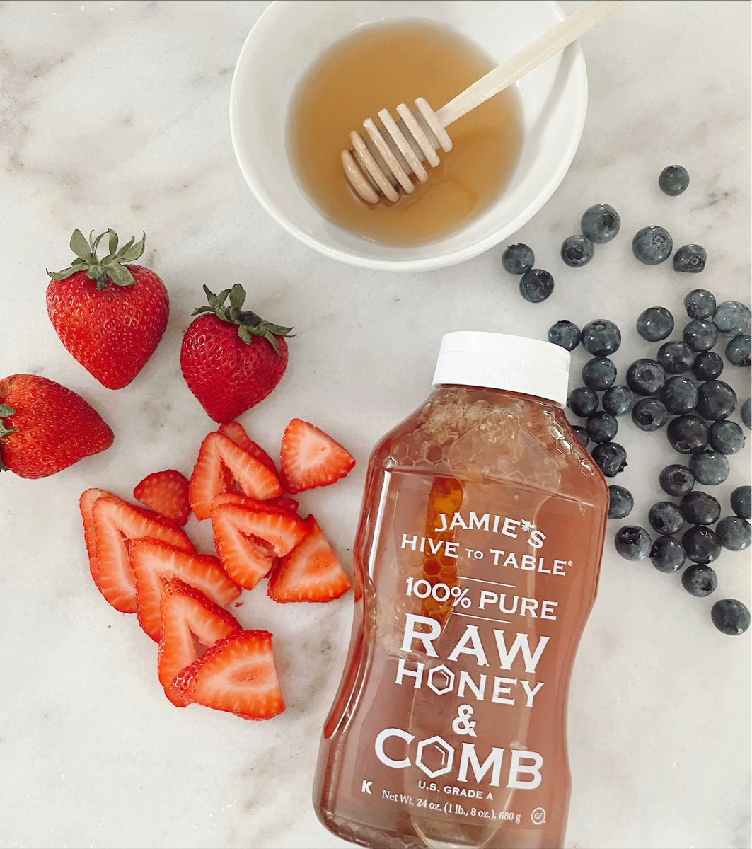 Jamiehive2table's tweet photo. Try topping your favorite fruits with a little drizzle of honey for that perfect sweet touch 👌 https://t.co/7VFisIuWRV