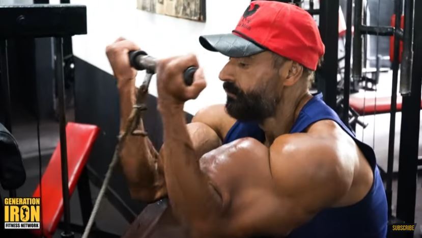 ericzaneshow's tweet image. &quot;Brazilian Hulk&quot; is dead.  Muscles injected with oils caused heart attack.

Story/ video: bit.ly/3zWZCKV

Follow the show on Twitch: twitch.com/ericzanelive
Check out the EZSP website: ericzaneshow.com

#brazilianhulk #hulk #synthol #bodybuilding