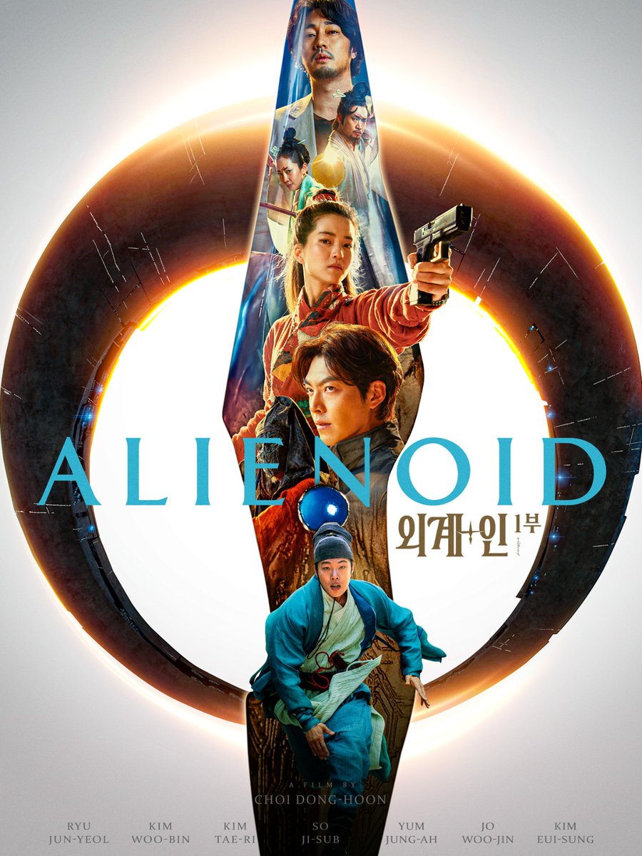 wellgousa's tweet photo. ALIENOID—directed by Choi Dong-hoon and starring Ryu Jun-Yeol, Kim Woo-bin, and Kim Tae-ri—is the first in a planned series of two epic sci-fi action time-warpers.

Watch it in theaters August 26. #Alienoid
https://t.co/UmDdiQsT35 https://t.co/fwE6OilXox