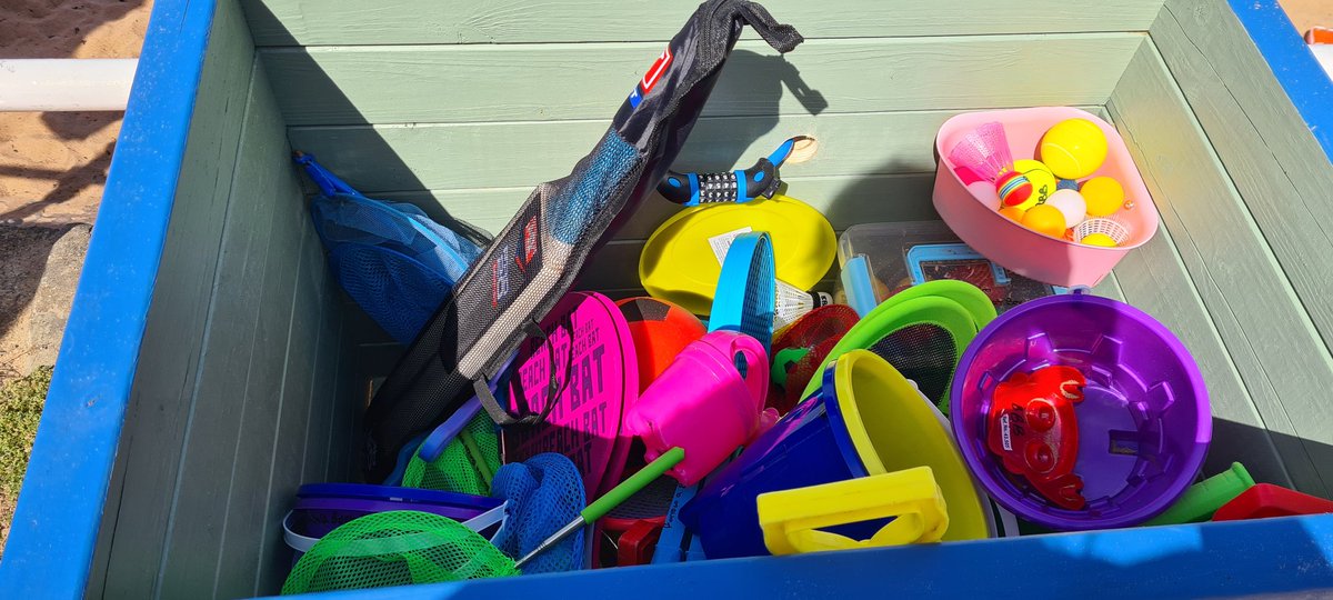 Gina Naughton tweet media