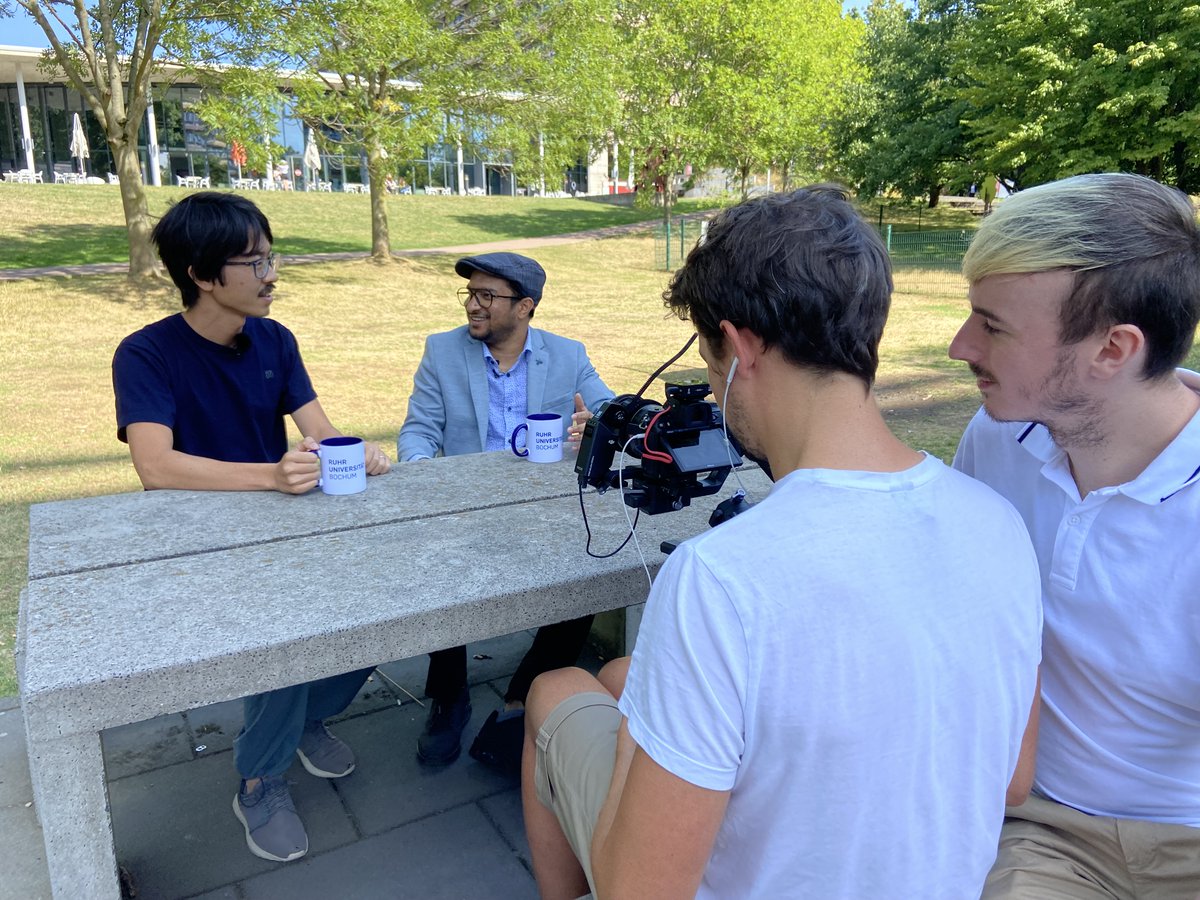 thinkglobal_rub's tweet photo. 📽️We had fun in the sun at the video shoot with our travelgrantees Dr. Yuya Hataji @YHataji &amp; Rahul Avaroth Bhaskaran @RahulAvaroth. Very soon, you'll get exciting insights into their #lablife as well as personal recommendations on doing #research at @ruhrunibochum! Stay tuned... https://t.co/2pTxH0MTn1
