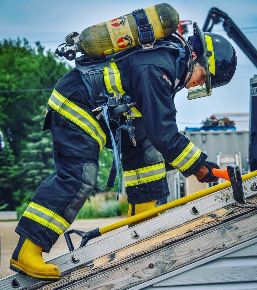 FirehouseTrain1's tweet photo. Never a day offβ¦. @DerekCraiggers
β¦.
β¦..
#justwork #training #technicalskills #firefightertesting #practicalsessions #careerprep #signupnow https://t.co/vxJDtnOXM8