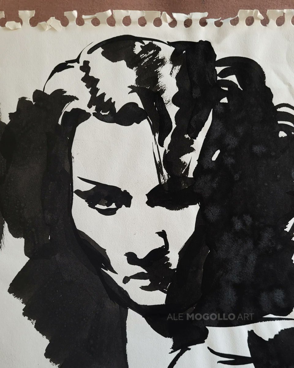 alemogolloart's tweet photo. #tbt to a couple of old quick ink studies of how light worked on Marlene’s glorious bone structure ❤️
#throwbackthursday #marlenedietrich #bonestructure #light #ink #sketch #art #TCMParty #alejandromogolloart https://t.co/4IX7FV2NmL